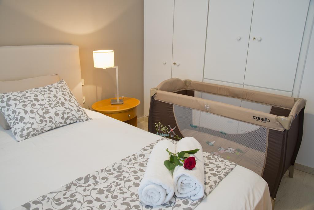 Knossos By Heloni Apartments Heraklion  Екстер'єр фото